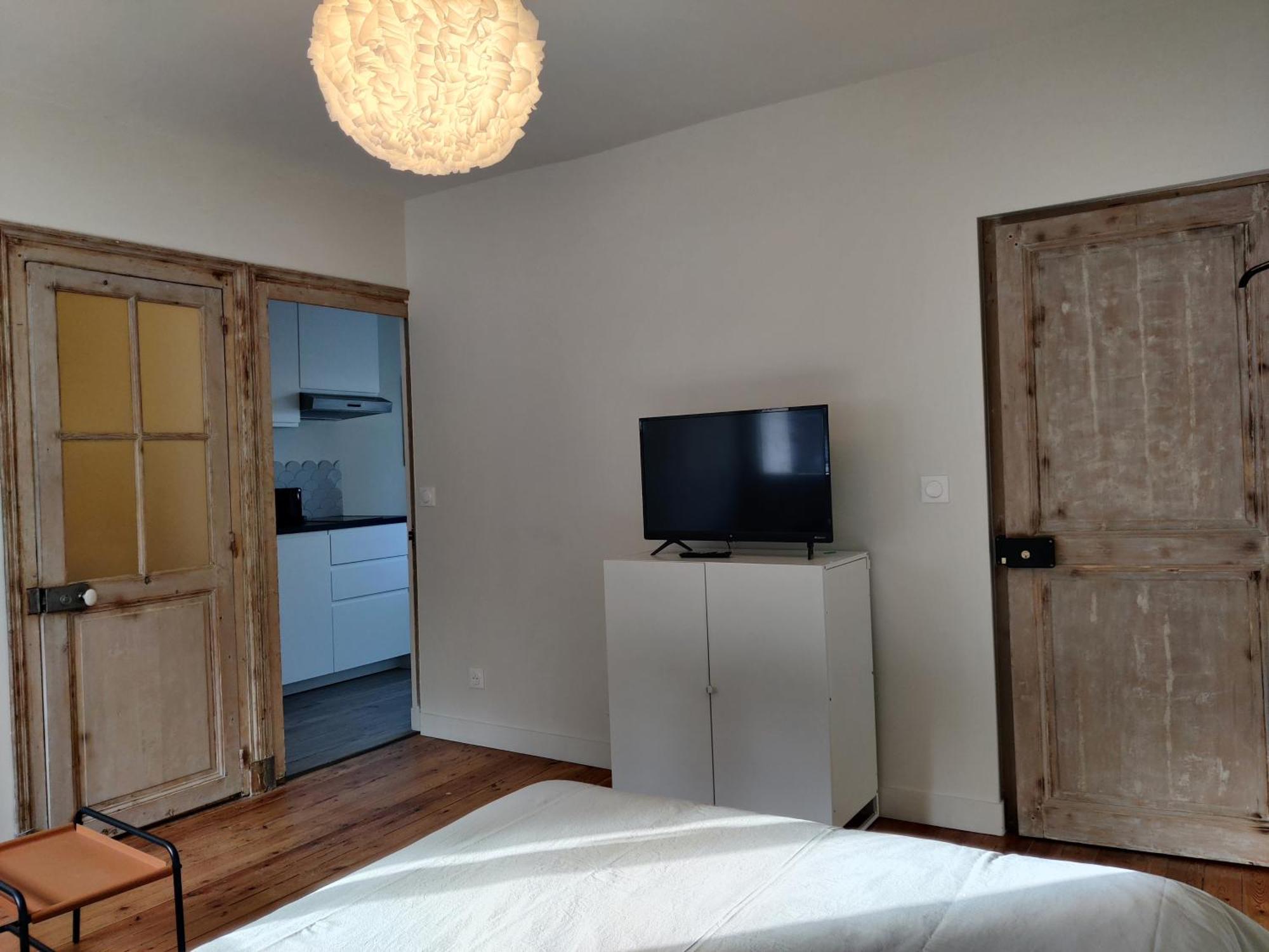 Bel Appart Renove Avec Terrasse Saint Avertin Bagian luar foto