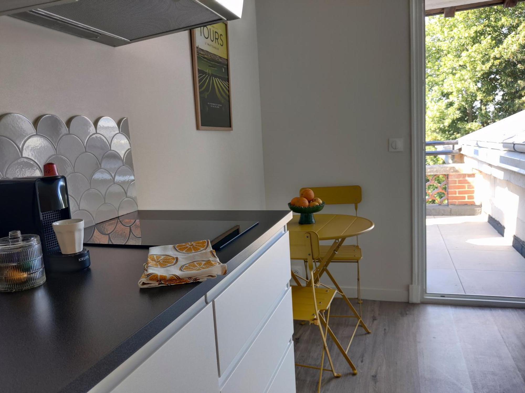 Bel Appart Renove Avec Terrasse Saint Avertin Bagian luar foto